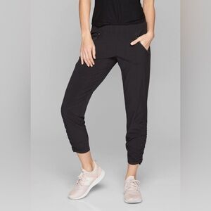 Athleta Aspire Ankle Pant black womens joggers